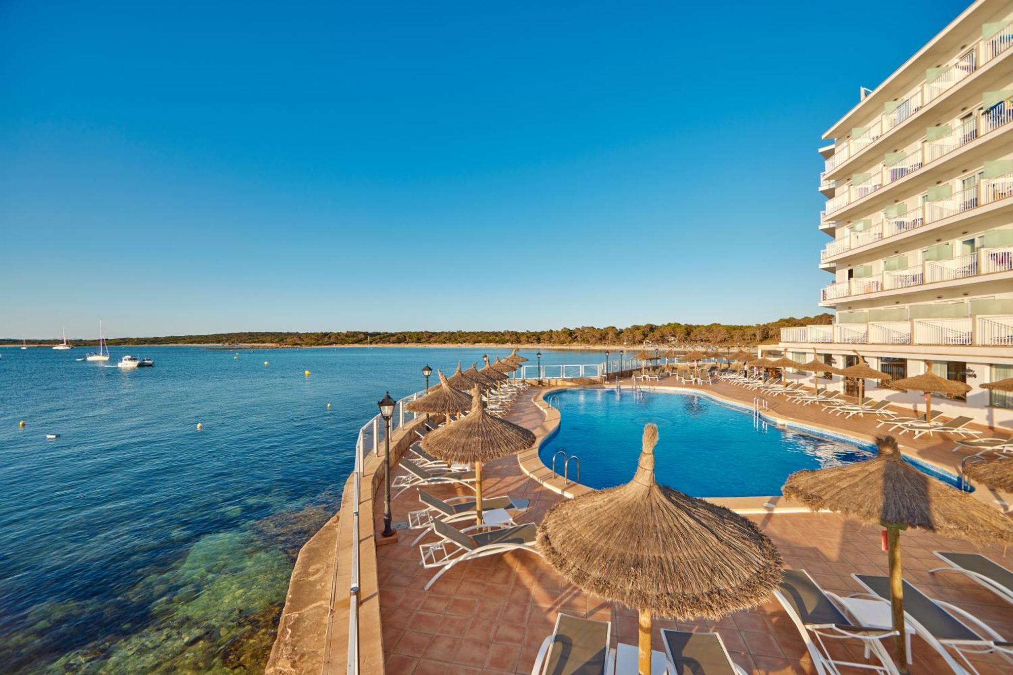 Universal Marques Hotell